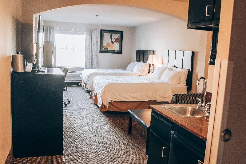 Lucille's Hotel image