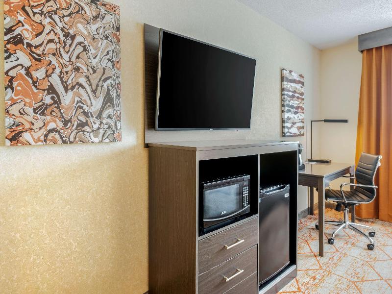 Best Western Plus Warsaw image