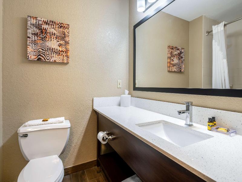 Best Western Plus Warsaw image