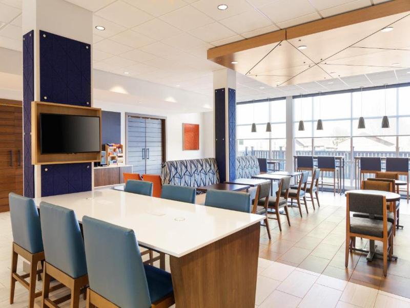 Holiday Inn Express Montgomery - East I-85 By IHG image