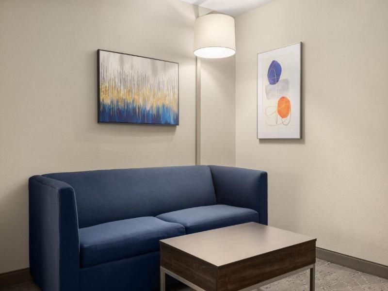 Holiday Inn Express Montgomery - East I-85 By IHG image