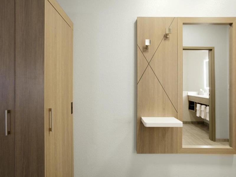 Holiday Inn Express Montgomery - East I-85 By IHG image