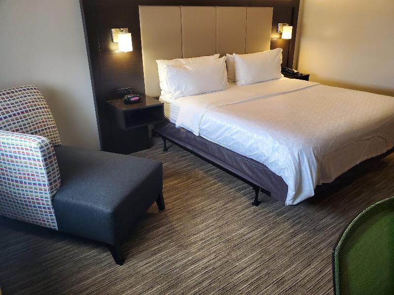 Holiday Inn Express Queens - Maspeth By IHG photo 19