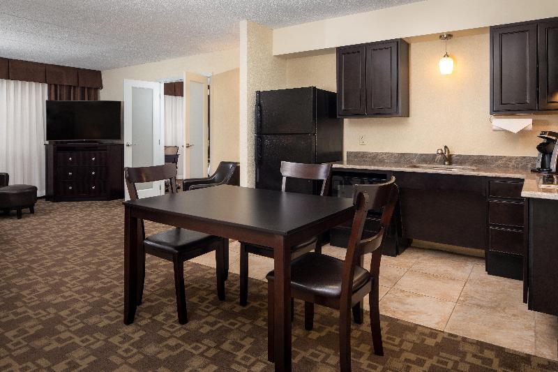 Holiday Inn & Suites Charleston West By IHG photo 20