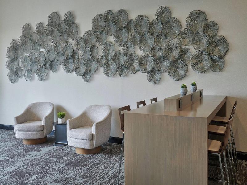 Delta Hotels by Marriott Detroit Novi image