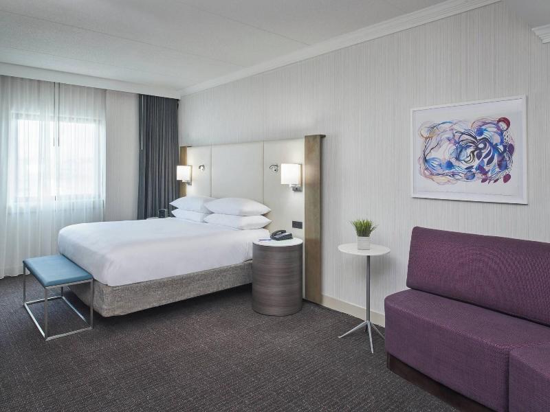 Delta Hotels by Marriott Detroit Novi image