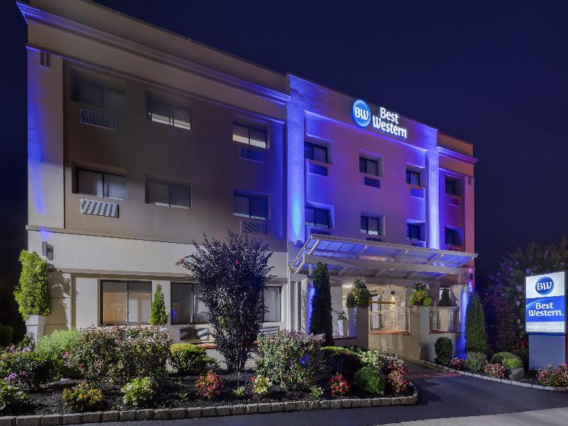 Best Western Roslyn-Long Island Hotel image