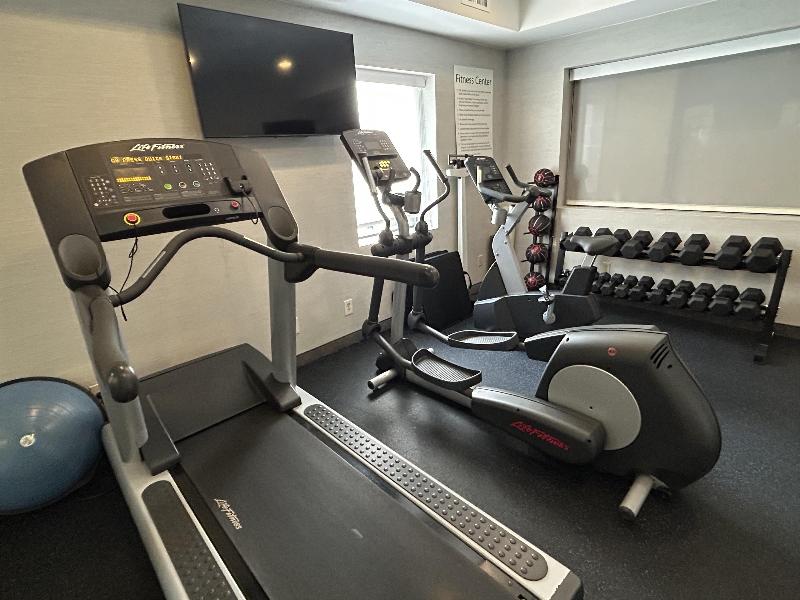 Best Western Roslyn-Long Island Hotel image