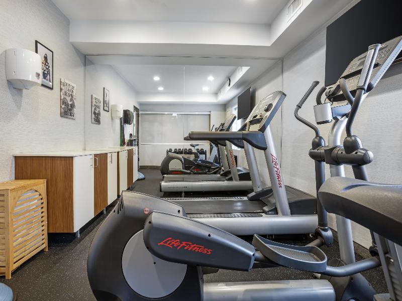 Best Western Roslyn-Long Island Hotel image