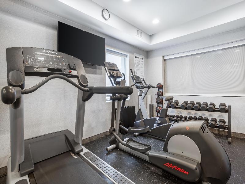Best Western Roslyn-Long Island Hotel image