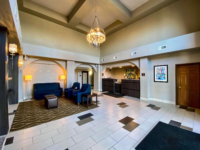 Holiday Inn Express Owasso image