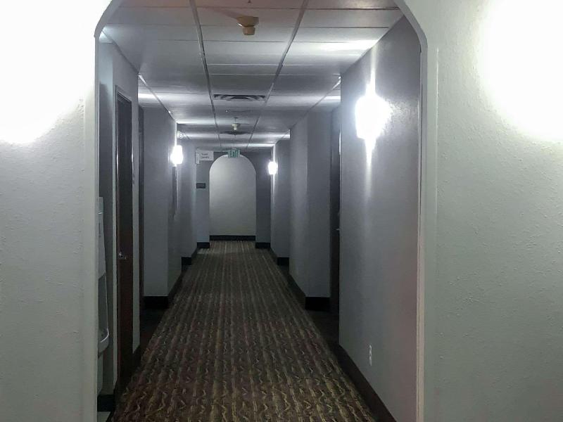 Holiday Inn Express Owasso image