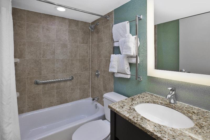 Holiday Inn Columbus Dwtn Capitol Square image