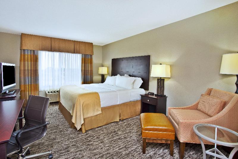 Holiday Inn Green Bay Stadium photo 20