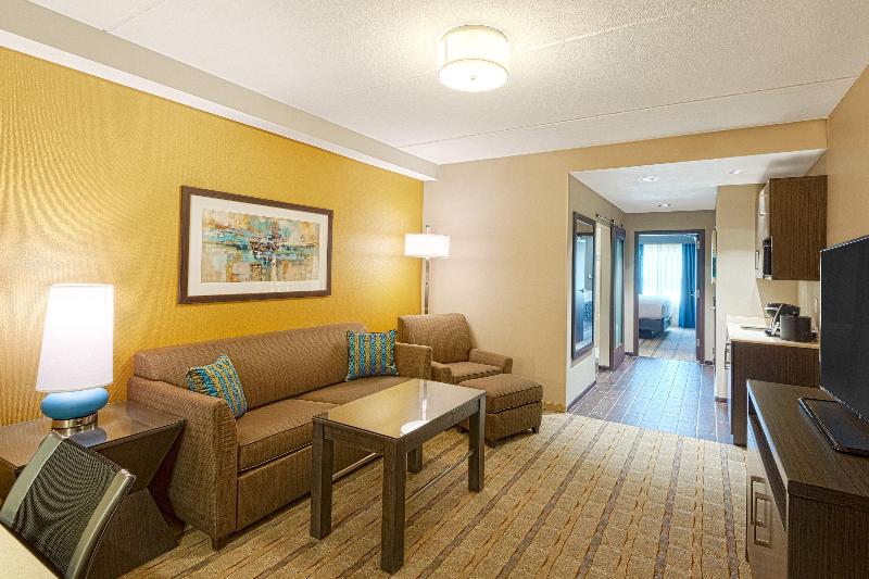 Crowne Plaza Shenandoah image