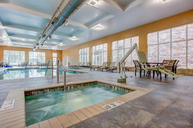 Holiday Inn Hotel and Suites Lafayette North image