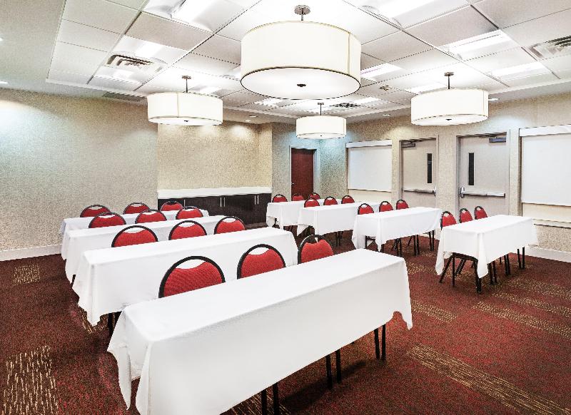 Holiday Inn Express Shreveport South Park Plaza image
