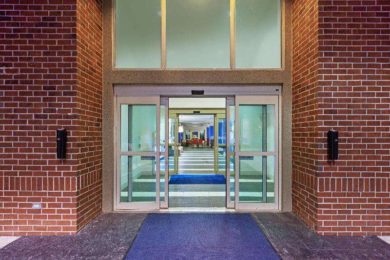 Holiday Inn Express Shreveport South Park Plaza image