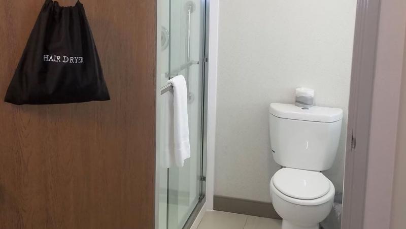 Holiday Inn Express Irwin (Pa Tpk Exit 67) By IHG image