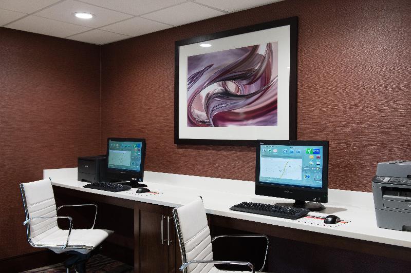 Holiday Inn Express and Suites Walterboro I 95
