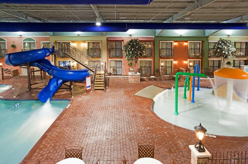 Holiday Inn Hotel and Suites Minneapolis Lakeville image