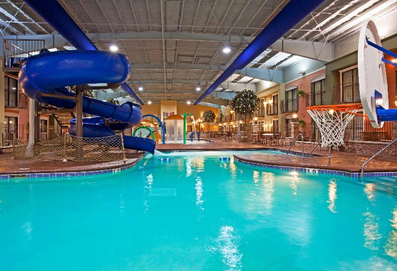 Holiday Inn Hotel and Suites Minneapolis Lakeville image