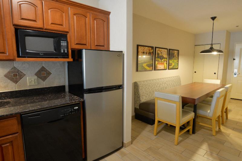 Holiday Inn Hotel and Suites Minneapolis Lakeville image