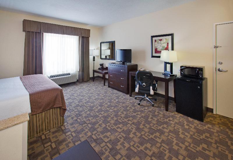 Holiday Inn Lincoln Southwest photo 15