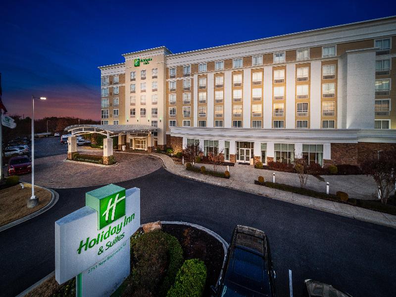 Holiday Inn & Suites Memphis - Wolfchase Galleria image