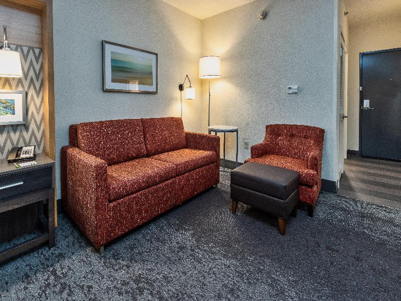 Holiday Inn & Suites Memphis - Wolfchase Galleria image