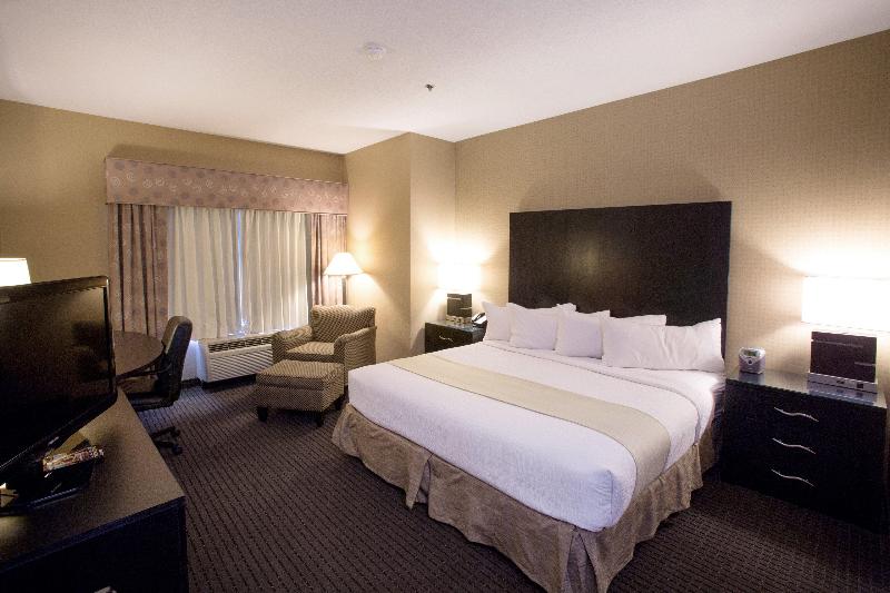 Holiday Inn&Suites St. Paul Ne - Lake Elmo By IHG image