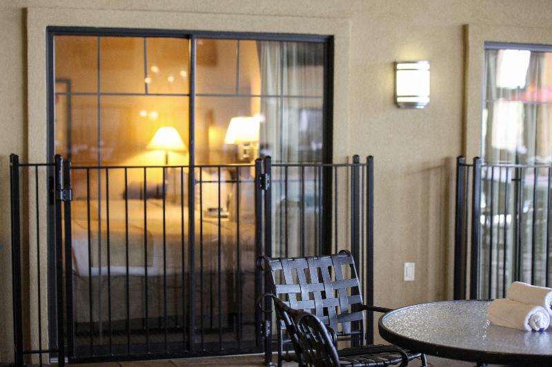 Holiday Inn&Suites St. Paul Ne - Lake Elmo By IHG image