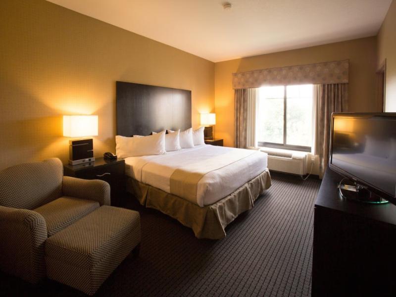 Holiday Inn&Suites St. Paul Ne - Lake Elmo By IHG image