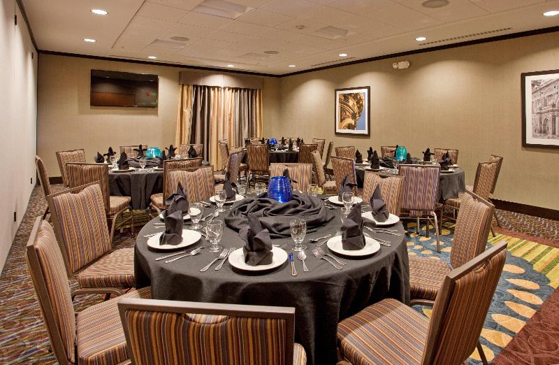 Holiday Inn Express and Suites St. Joseph image