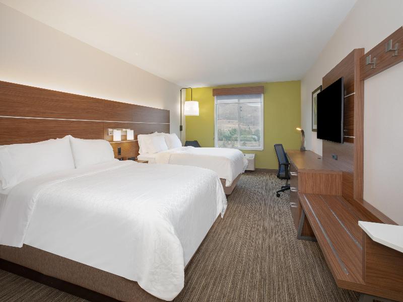 QUADRUPLE Accessible-Two Queen Beds