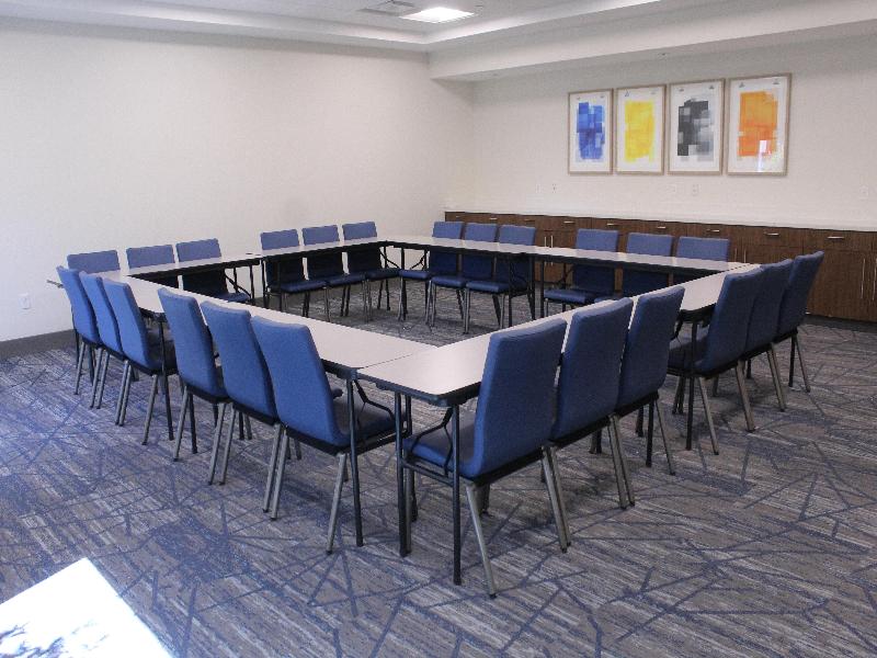 Holiday Inn Express and Suites Roswell image