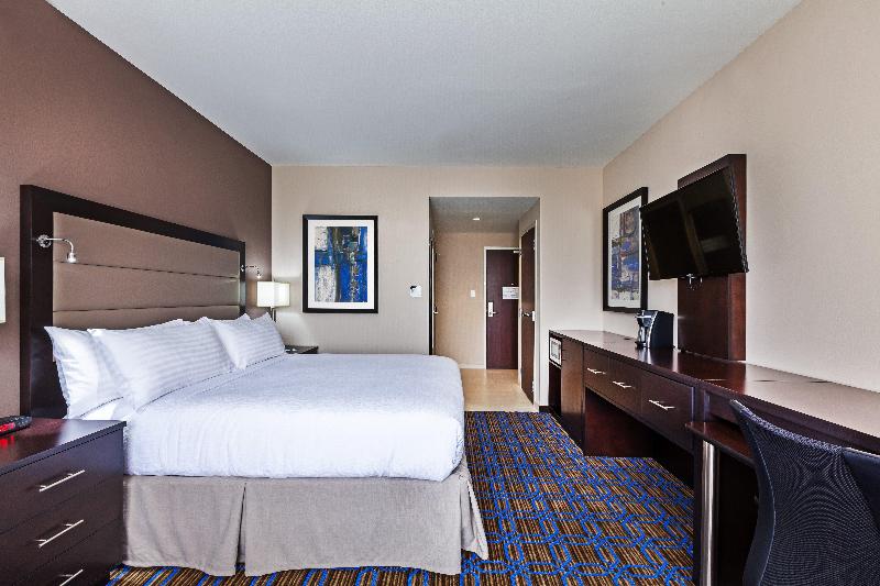 Clarion Hotel The Colony - Plano West image