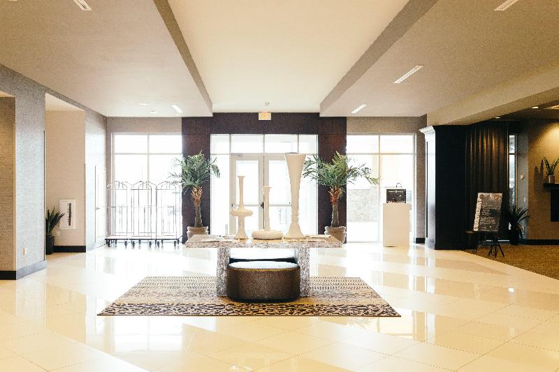 Holiday Inn & Suites East Peoria image