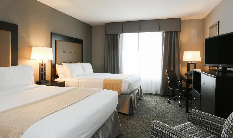 Holiday Inn & Suites East Peoria photo 14