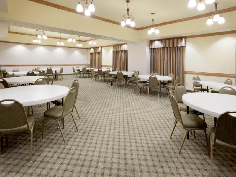 Holiday Inn Express & Suites Zapata By IHG image