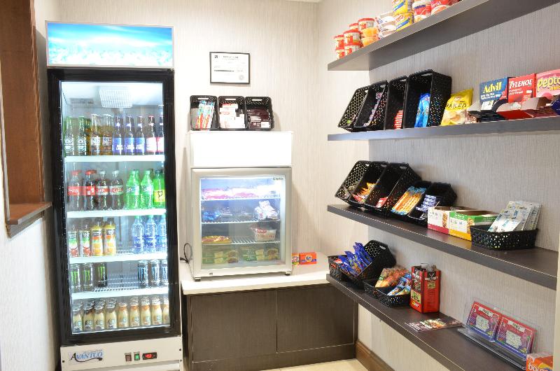 Holiday Inn Express Waterloo Cedar Falls