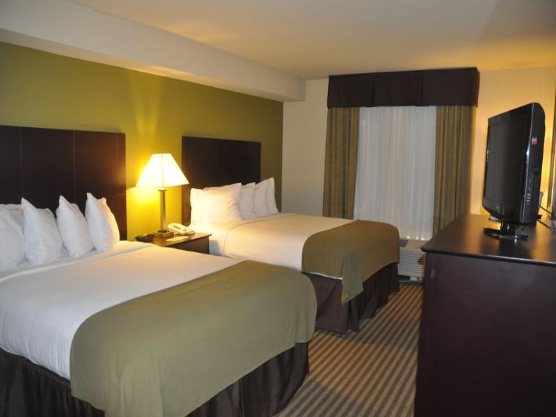 Holiday Inn Express and Suites Sarasota East I 75 image