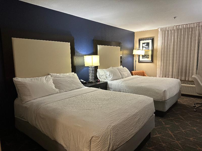 Holiday Inn Hotel and Suites Slidell New Orleans A image