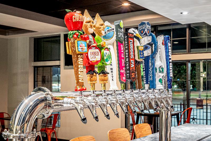 Holiday Inn & Suites Wausau-Rothschild By IHG image