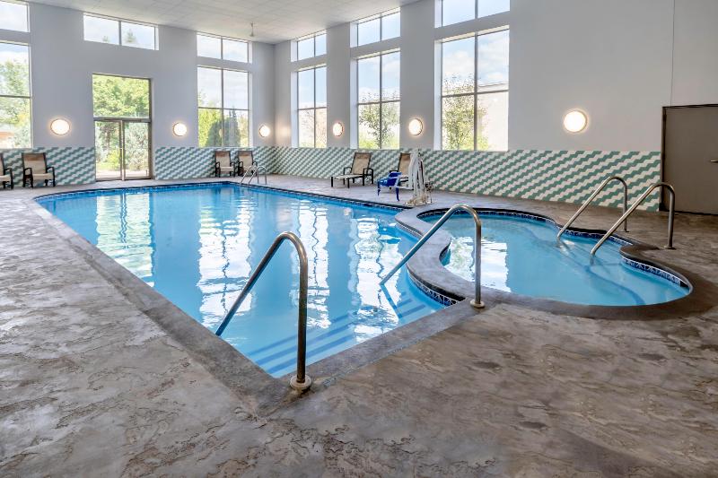Holiday Inn & Suites Wausau-Rothschild By IHG image