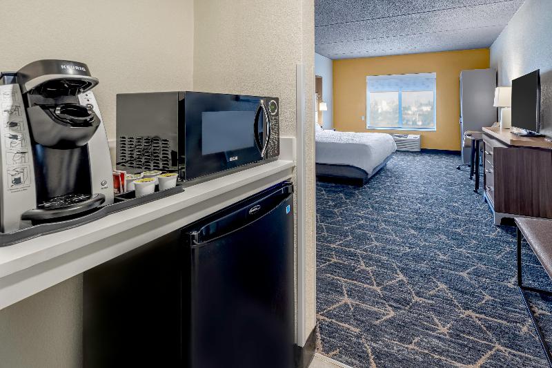 Holiday Inn & Suites Wausau-Rothschild By IHG image
