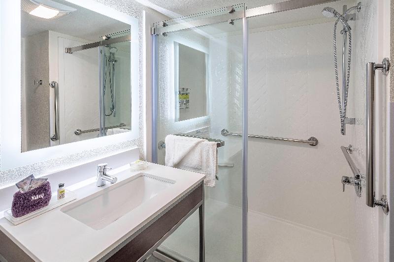 Holiday Inn & Suites Wausau-Rothschild By IHG image