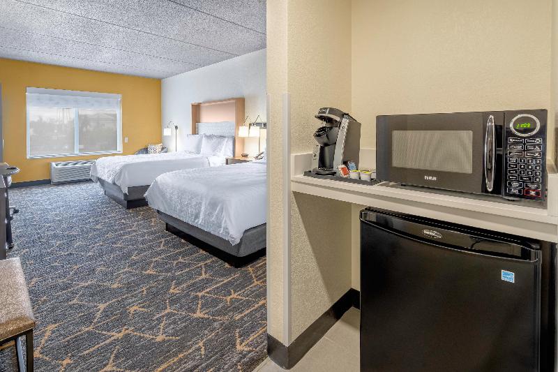 Holiday Inn & Suites Wausau-Rothschild By IHG image