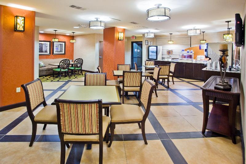 Holiday Inn Express Peachtree Corners Norcross image