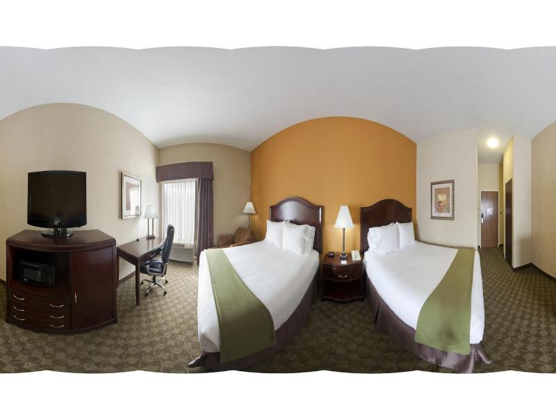 Holiday Inn Express Peachtree Corners Norcross image